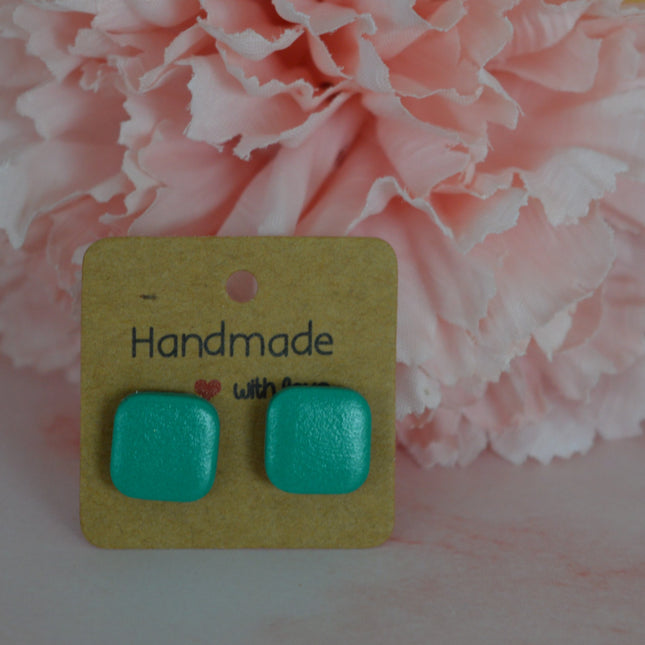 Harmony studs - Shiny Emerald