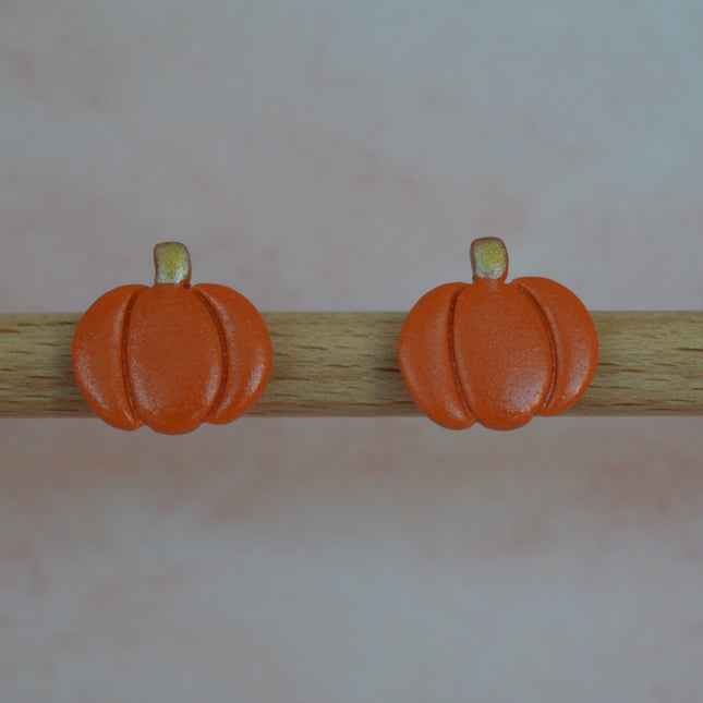 Plump Pumpkin studs