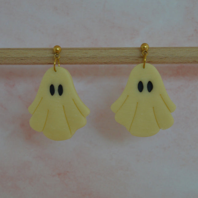 Glowing ghosties