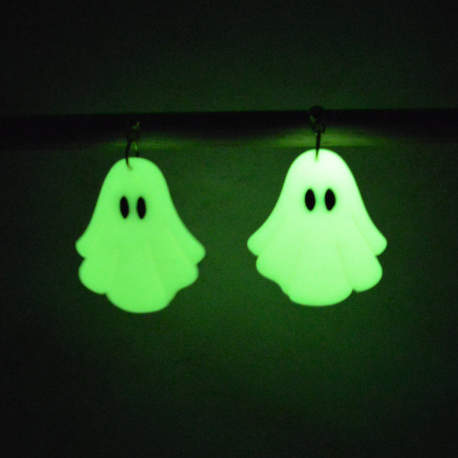 Glowing ghosties