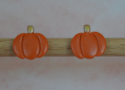 Plump Pumpkin studs