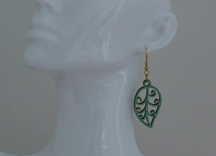Willow Swirl · Metallic Green