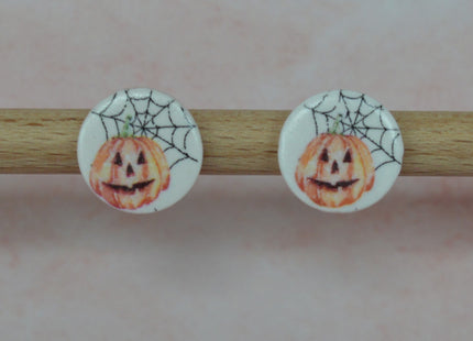 Essence studs - Pumpkin Web