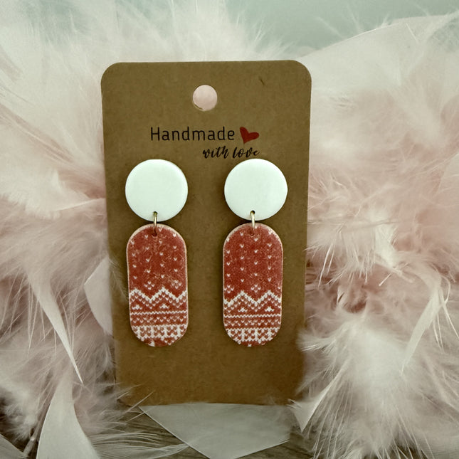 Elegant Duo - Nordic Knit Charm